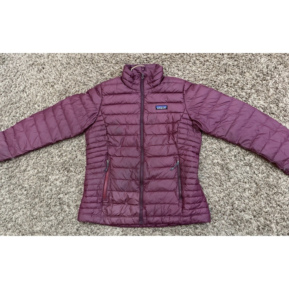 Patagonia Down Sweater Jacket Goose Down Magenta Style Women's Size Medium